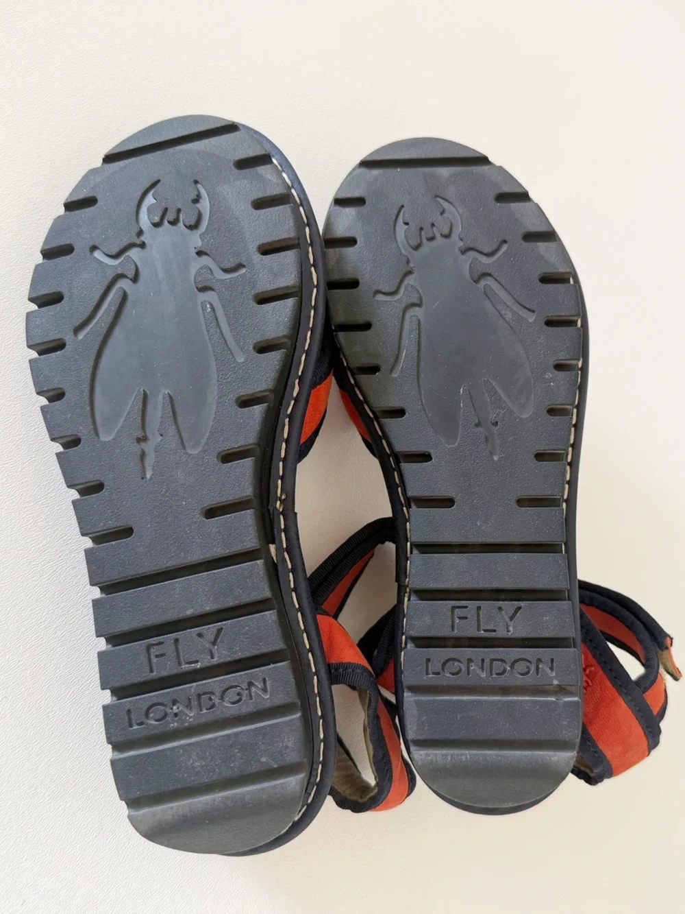 Fly London Shoes Strappy Platform Sandals Criss Cross Casual  8.5